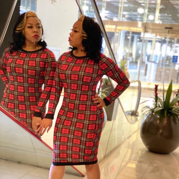 PLAID DRESS - Picture 3 of 3